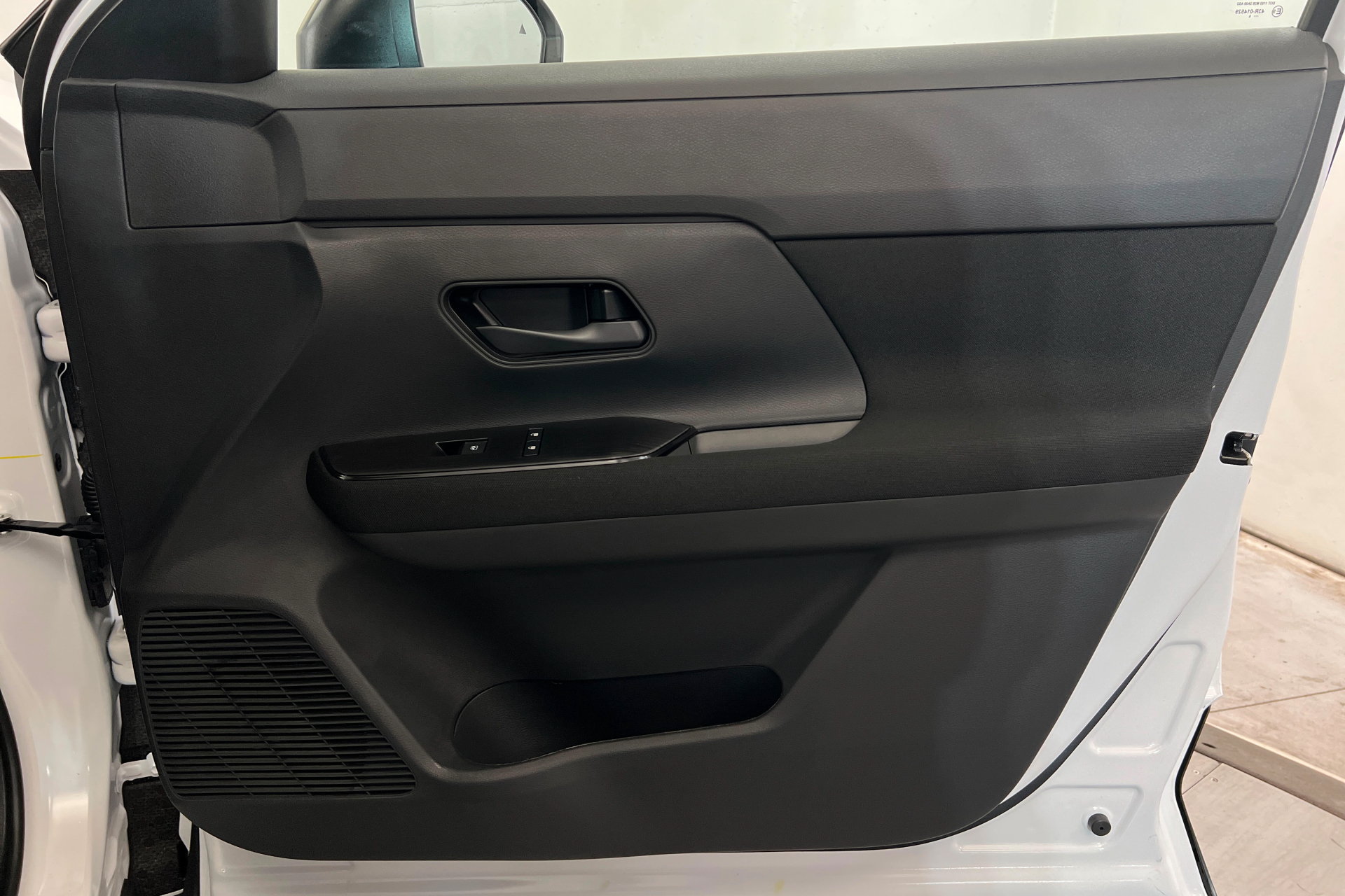 New 2026 Nissan Kicks S FWD image 23