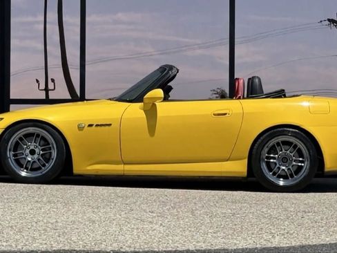 Used 2002 Honda S2000 image 8