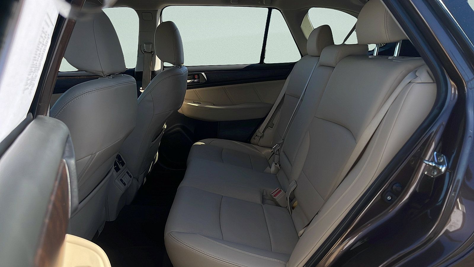 Used 2019 Subaru Outback 2.5i Limited AWD/4WD image 27