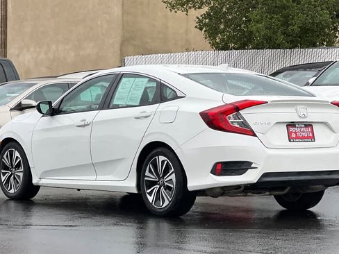 Used 2017 Honda Civic EX-L image 7