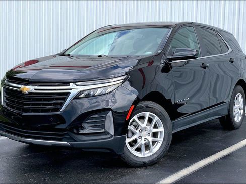 Used 2024 Chevrolet Equinox LT AWD/4WD image 1