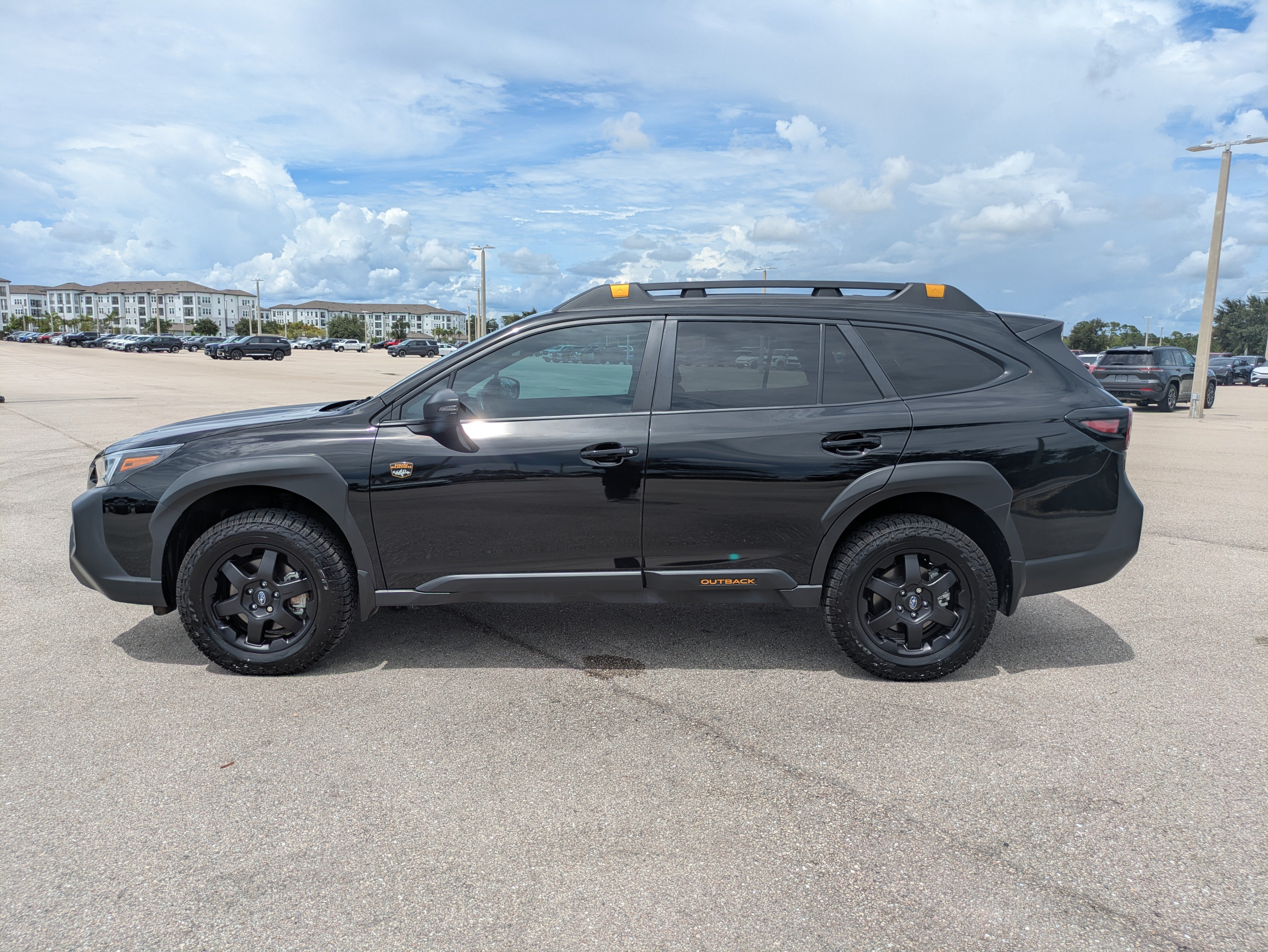 Used 2025 Subaru Outback Wilderness AWD/4WD image 7