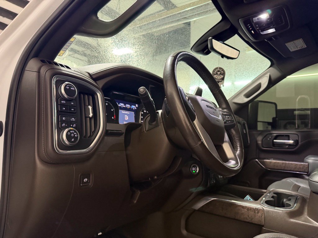 Used 2021 GMC Sierra 2500 Denali w/ Denali Ultimate Package AWD/4WD image 13