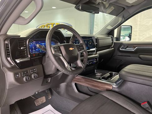 Used 2024 Chevrolet Silverado 2500 LT w/ All Star Edition AWD/4WD image 29