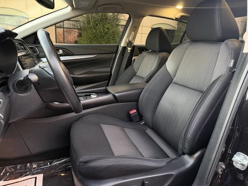 Used 2017 Nissan Maxima 3.5 S image 10