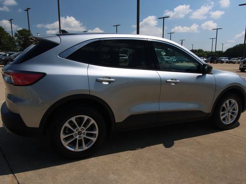 Used 2022 Ford Escape SE w/ Convenience Package AWD/4WD image 5