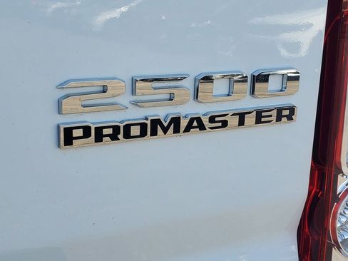 Used 2026 RAM ProMaster 2500 w/ Convenience Group FWD image 27
