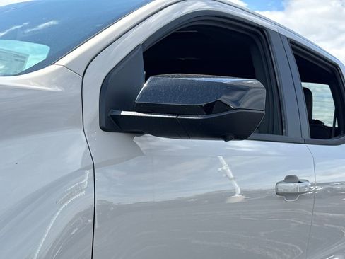New 2026 GMC Canyon AT4 w/ Technology Plus Package AWD/4WD image 14