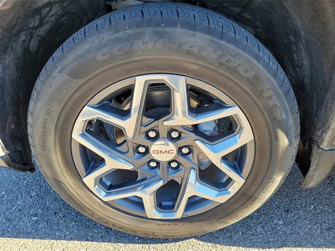 Used 2024 GMC Sierra 1500 SLT image 14