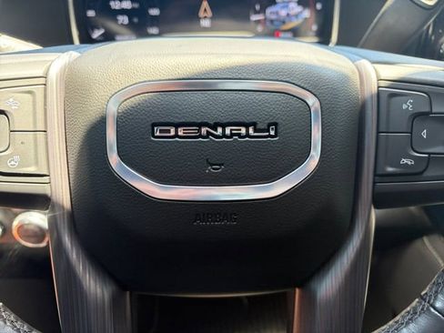 Used 2024 GMC Sierra 2500 Denali Ultimate AWD/4WD image 8