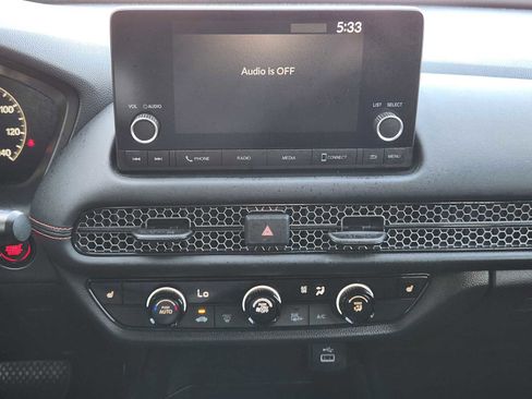 Used 2024 Honda HR-V Sport image 17