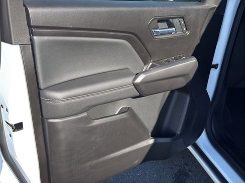 New 2026 Chevrolet Colorado LT w/ LT Convenience Package image 9