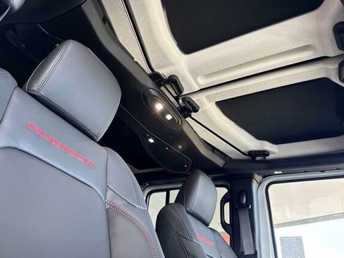 New 2026 Jeep Wrangler Unlimited Rubicon image 14