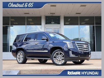 Used 2019 Cadillac Escalade Luxury w/ LPO, Radiant Package