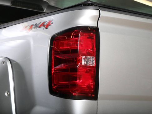 Used 2015 Chevrolet Silverado 1500 LT AWD/4WD image 28