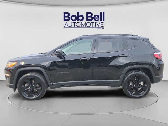 Used 2021 Jeep Compass Latitude w/ Sun and Sound Group AWD/4WD image 2