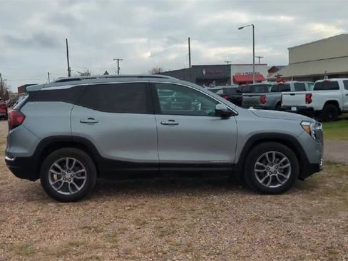 Certified 2023 GMC Terrain SLT w/ LPO, Cargo Package image 9