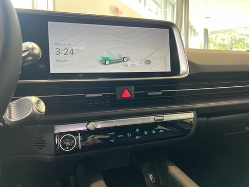 New 2025 Hyundai Ioniq 6 SE image 23