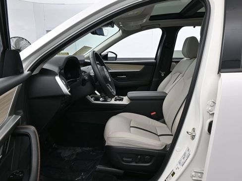 Used 2025 MAZDA CX-90 Plug-In Hybrid w/Premium Sport AWD/4WD image 10