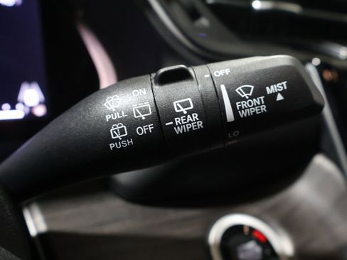 Certified 2022 Jeep Grand Cherokee L Limited image 43