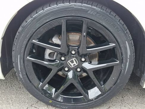 Used 2024 Honda Civic Sport image 8