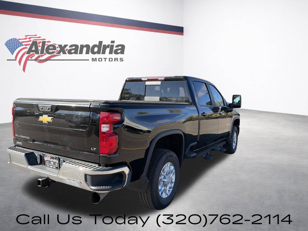 Used 2025 Chevrolet Silverado 3500 LT AWD/4WD image 6