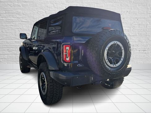 Used 2022 Ford Bronco Badlands image 4