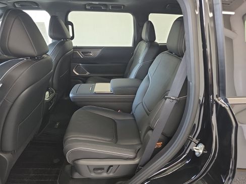 New 2026 INFINITI QX80 Autograph image 25