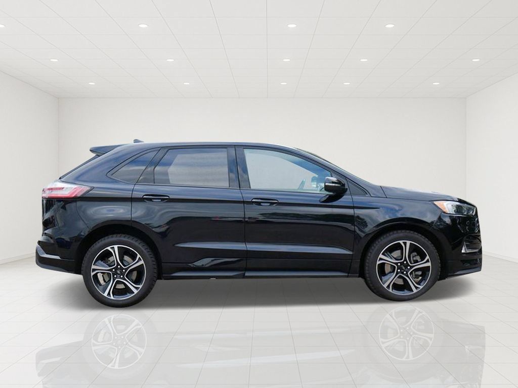 Certified 2021 Ford Edge ST AWD/4WD image 2