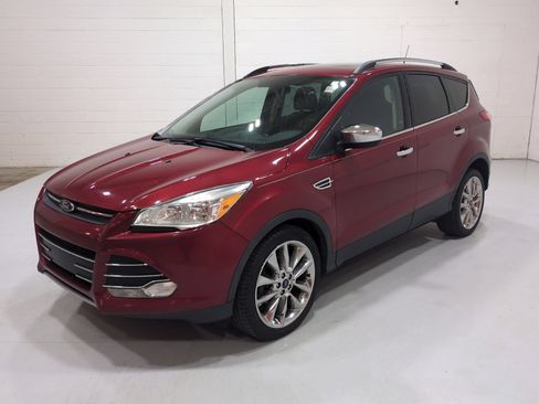 Used 2015 Ford Escape SE w/ SE Chrome Package FWD image 7