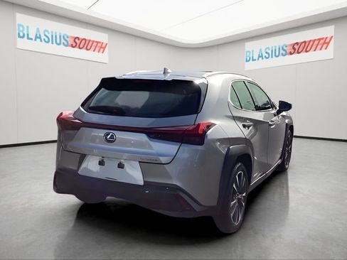 Used 2020 Lexus UX 250h w/ Accessory Package 2 image 3
