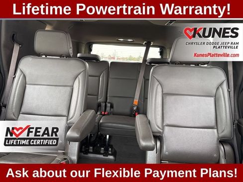Used 2021 GMC Yukon Denali w/ Denali Premium Package AWD/4WD image 35