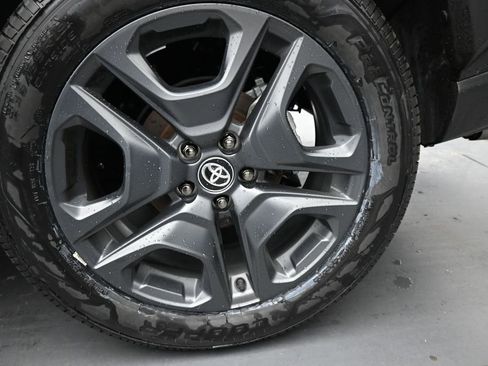 Used 2024 Toyota RAV4 Adventure AWD/4WD image 13