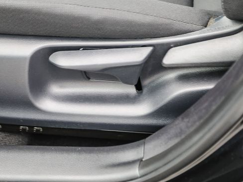 Certified 2025 Toyota Corolla LE image 20