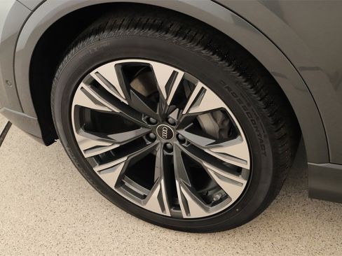 New 2026 Audi Q8 Premium Plus image 30