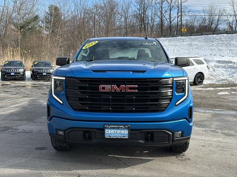 Used 2022 GMC Sierra 1500 Elevation w/ X31 Off-Road Package image 3