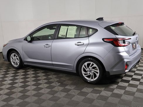 Used 2024 Subaru Impreza 2.0i image 10