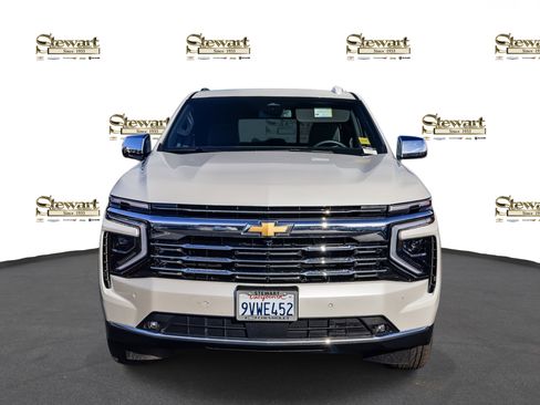 Used 2025 Chevrolet Tahoe Premier image 2