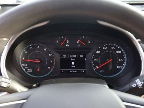 Used 2024 Chevrolet Malibu LT image 11