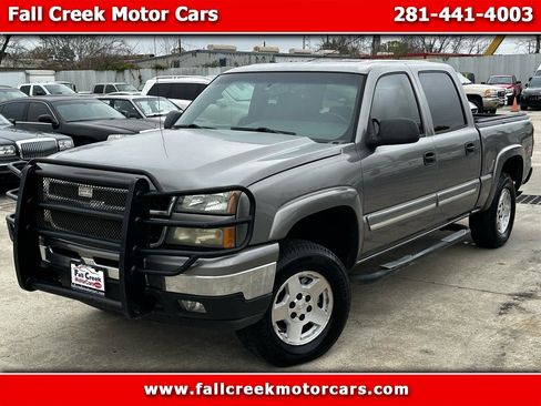 Used 2006 Chevrolet Silverado 1500 LT w/ Light Duty Power Package image 1