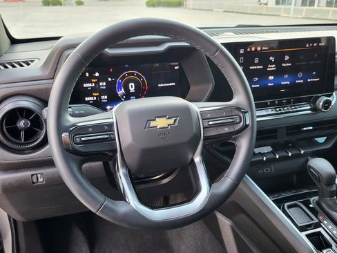 Certified 2025 Chevrolet Colorado W/T w/ WT Custom Package image 20