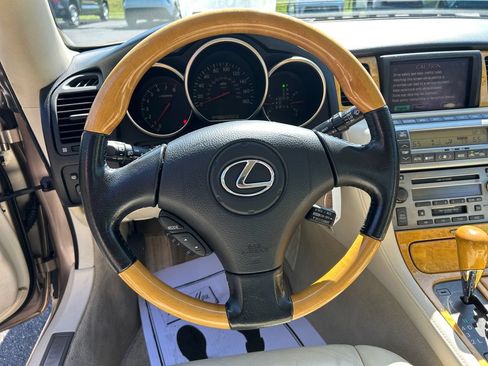 Used 2002 Lexus SC 430 Convertible RWD image 15