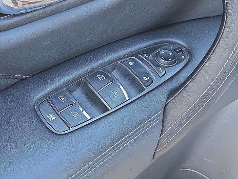 Used 2024 INFINITI QX80 Luxe image 23