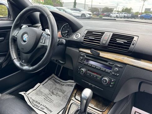 Used 2009 BMW 135i Convertible RWD image 25