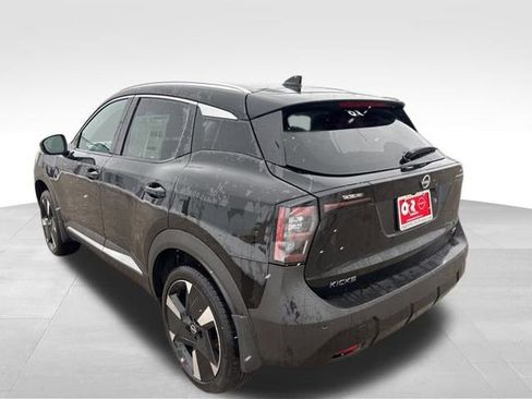 New 2026 Nissan Kicks SR FWD image 4