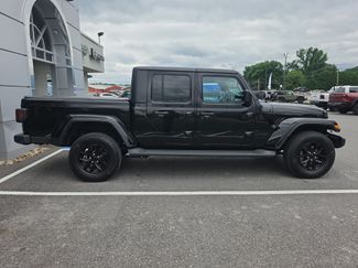 Used 2023 Jeep Gladiator Sport AWD/4WD video 2