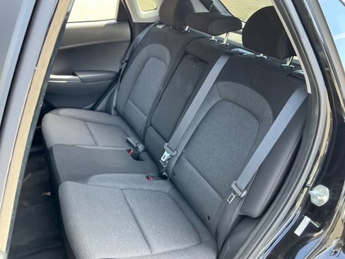 Used 2023 Hyundai Kona SE w/ Cargo Package image 19