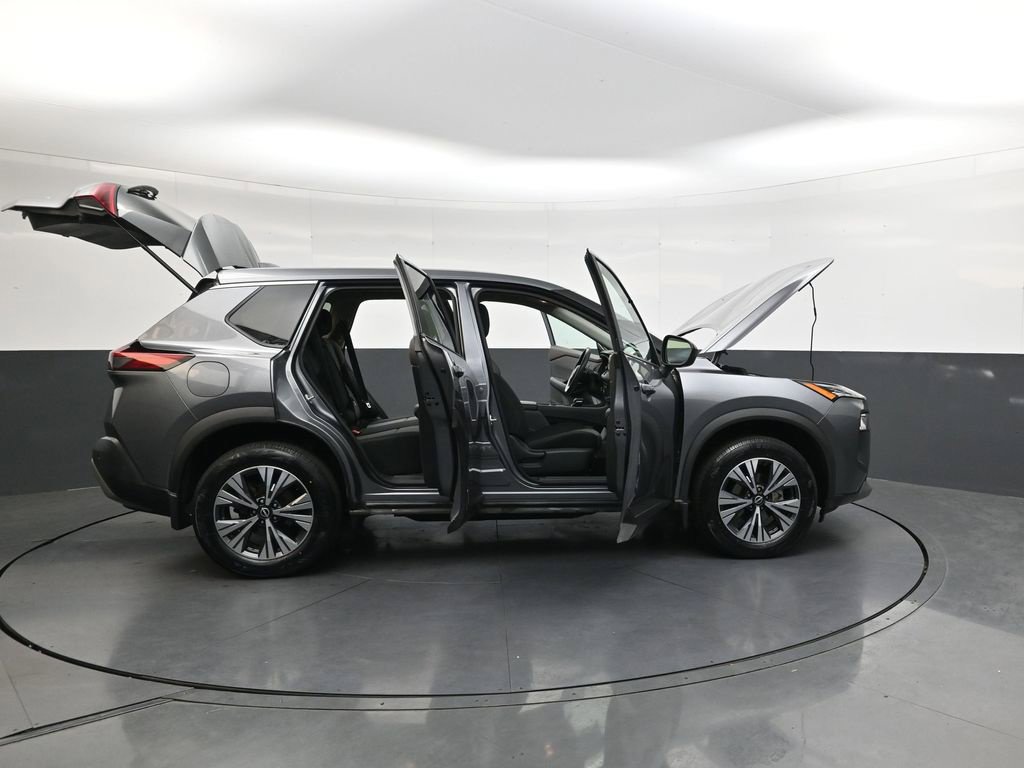 Certified 2023 Nissan Rogue SV FWD image 42