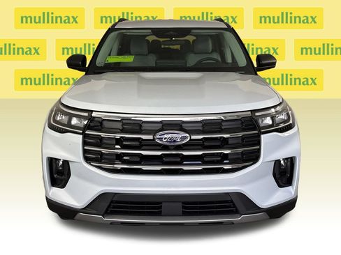 New 2026 Ford Explorer Active w/ Active Comfort Package RWD image 15