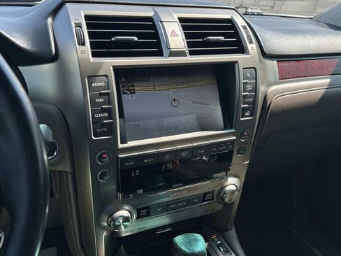 Used 2019 Lexus GX 460 Premium AWD/4WD image 31
